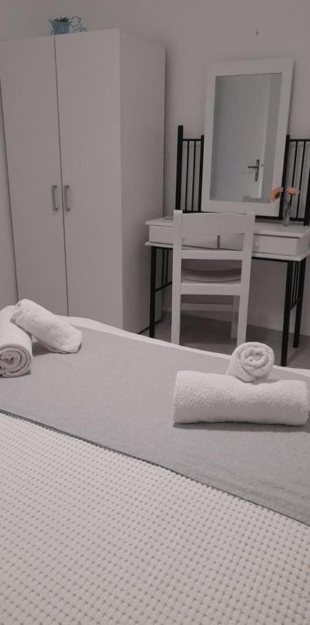 Zolfo Antico Beach Apartment Perissa Экстерьер фото