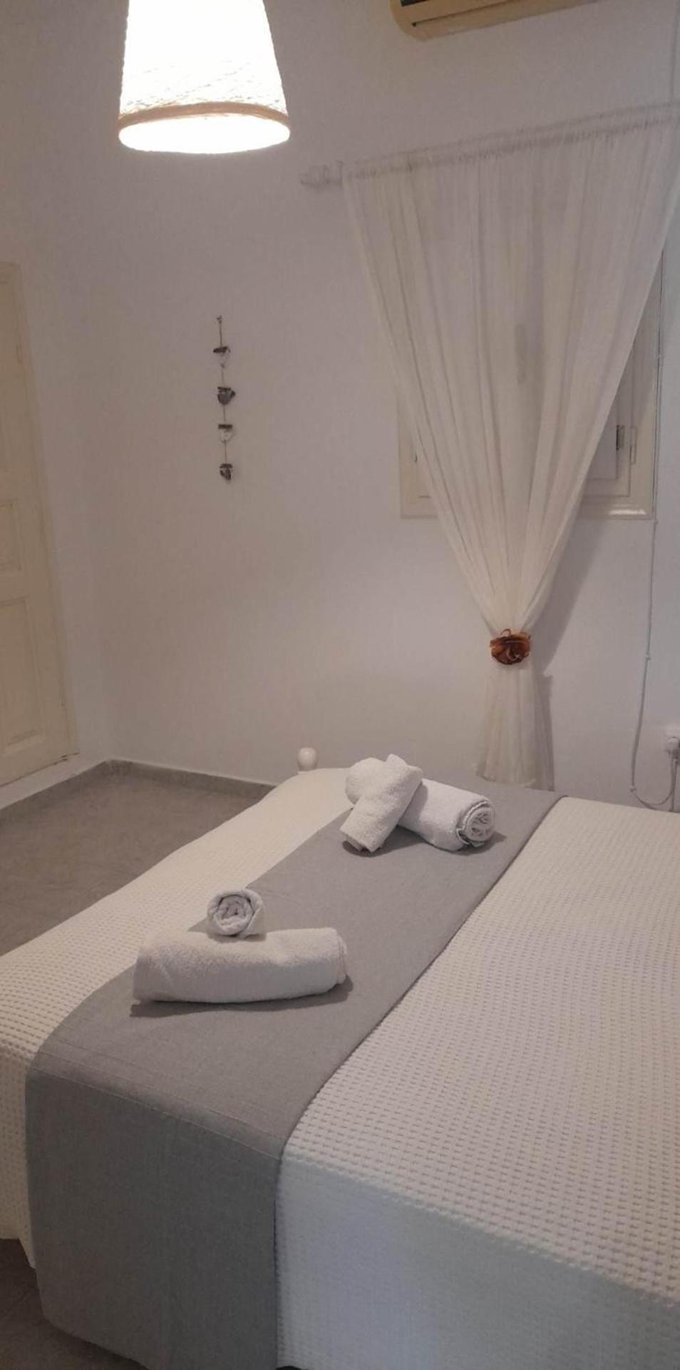 Zolfo Antico Beach Apartment Perissa Экстерьер фото